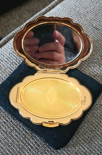 Vintage goldtone kigu powder - vintage,